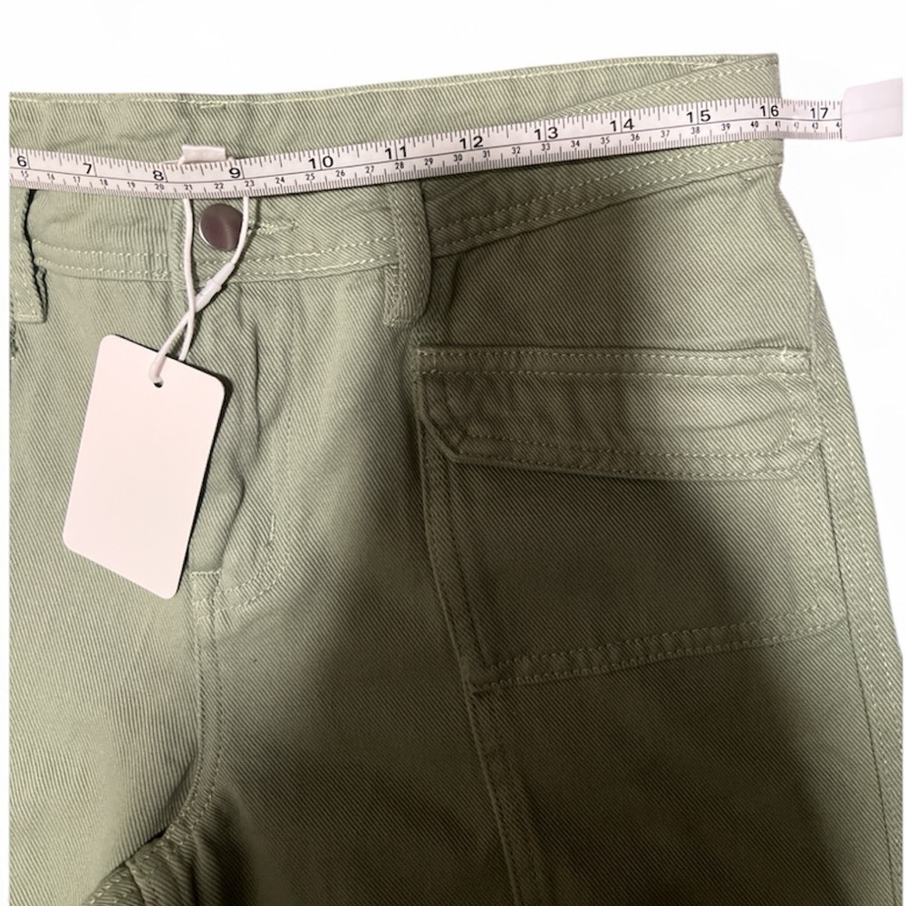 Mid-Rise Wide Leg Cargo Trousers in Sage Green - Picture 5 of 8